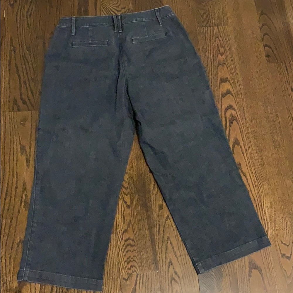 JEANS - Picture 4 of 4